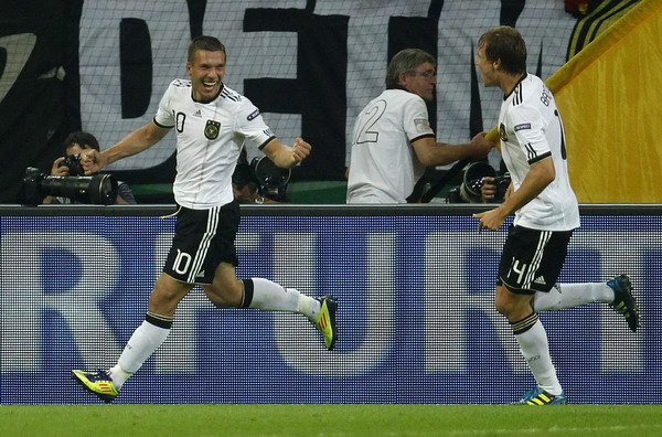 Germany humiliates Austria 6-2 in Euro qualifiers