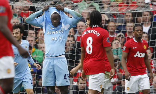 Rampaging City hit United for 6 in Manchester derby