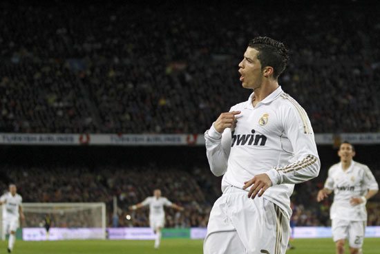 Real Madrid beat Barcelona 2-1 in Spanish derby