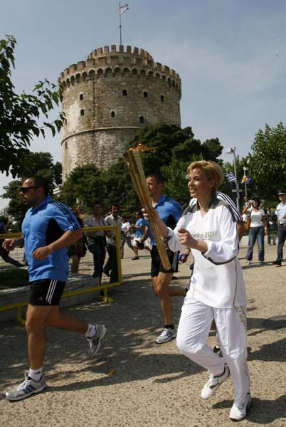 Northern Greece embraces Olympic flame