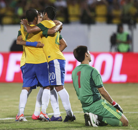 Brazil thrashes China 8-0 in international friendly
