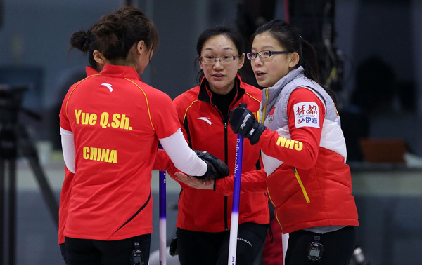 Chinese curling team qualified to semifinal in Yichun