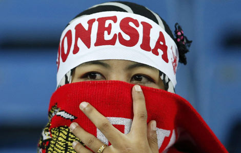 league group d encounter on wedn gunners boss credits ozil for