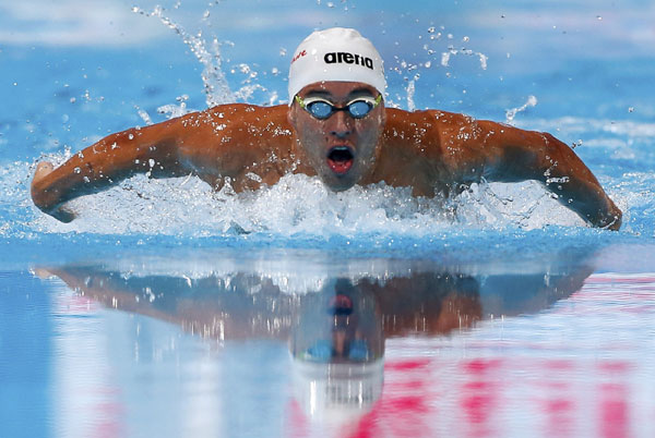 Le Clos, Wu Peng make history in 200m butterfly final