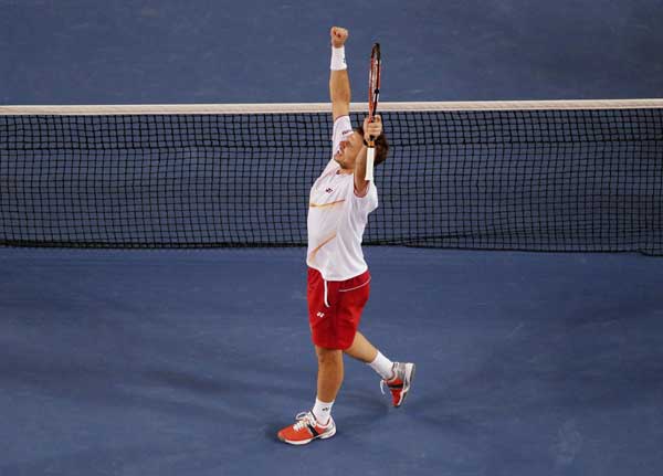 Djokovic's long winning run ends in Australia