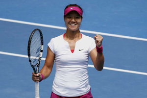 Li Na makes it into second straight Australian Open final