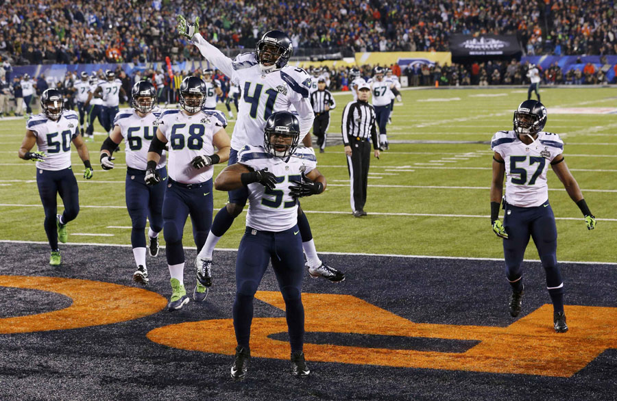 Seahawks beat Broncos in Super Bowl, Smith MVP