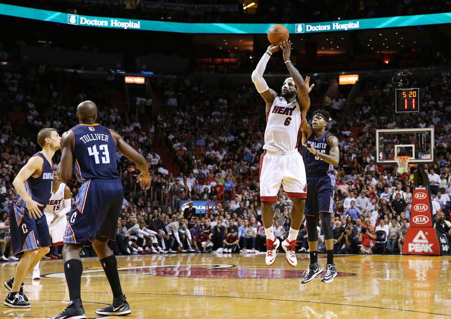 LeBron scores 61 in Heat rout