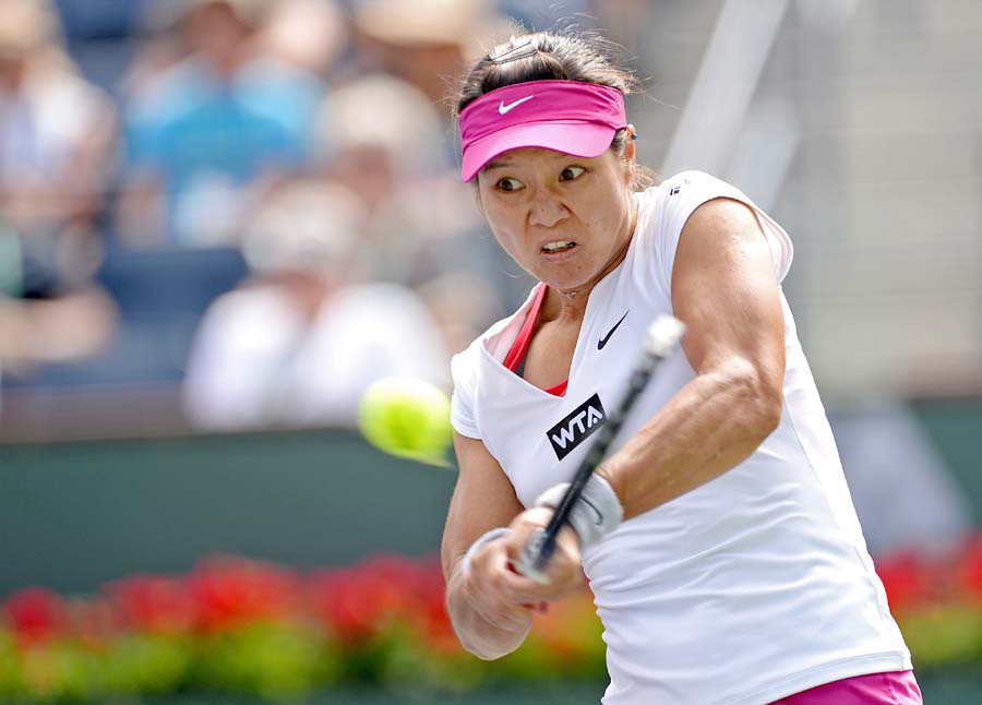 Li Na reaches semifinals at Indian Wells