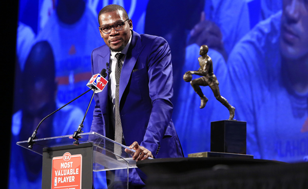 Kevin Durant officially named the 2013-14 MVP