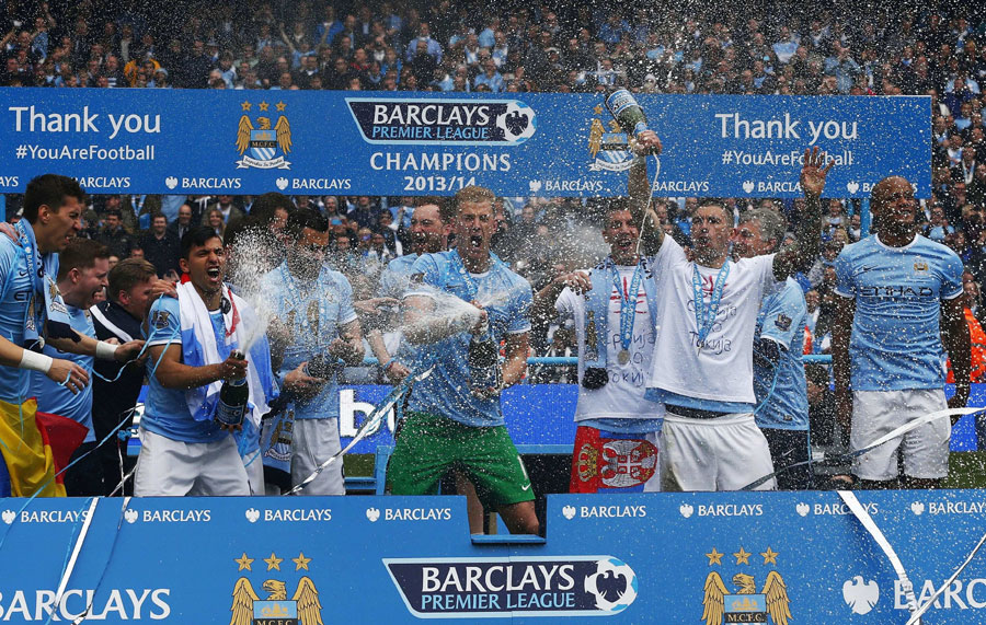 Man City wins English Premier League