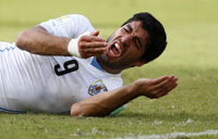 FIFA probe Suarez bite furore, lengthy ban seen