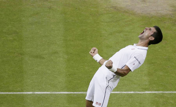 At wet Wimbledon, Murray, Djokovic near rematch