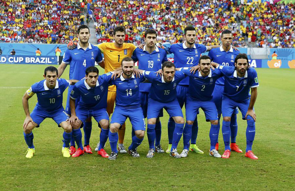 Greek soccer players refuse World Cup bonuses
