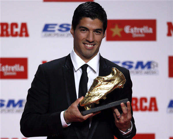 luis suarez golden boot