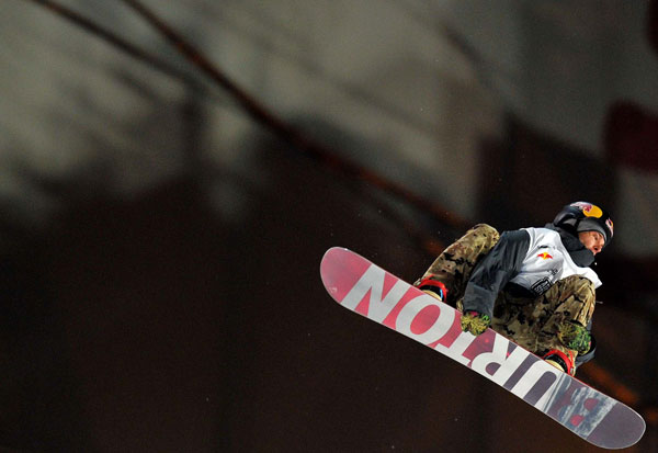 Snowboarding has long way to go in China