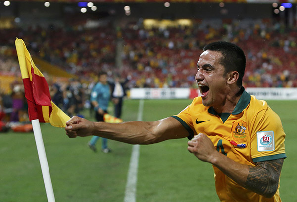 Australia downs China to reach Asian Cup semifinal
