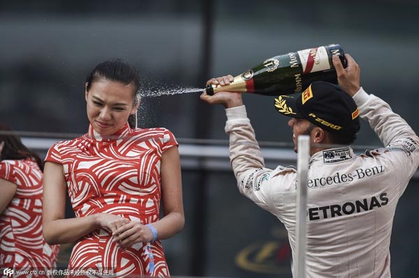 Hamilton wins Chinese Grand Prix as Rosberg fumes