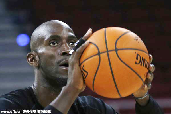 Kevin Garnett expected to return to NBA next season