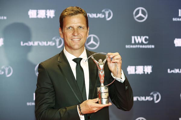 Djokovic, Dibaba crowned Laureus awards in Shanghai