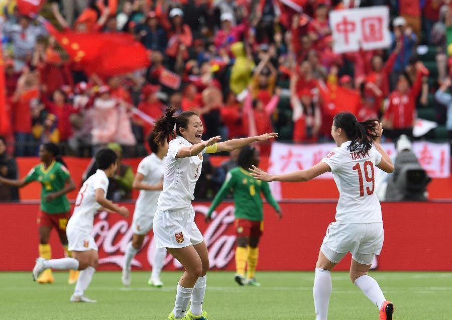 China enters Women's World Cup quarters with 1-0 win over Cameroon