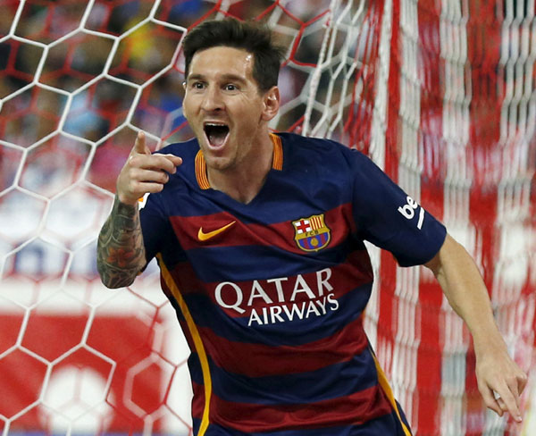 Suarez hints at Messi comeback for Clasico