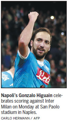 Higuain proves to be double trouble for Milan