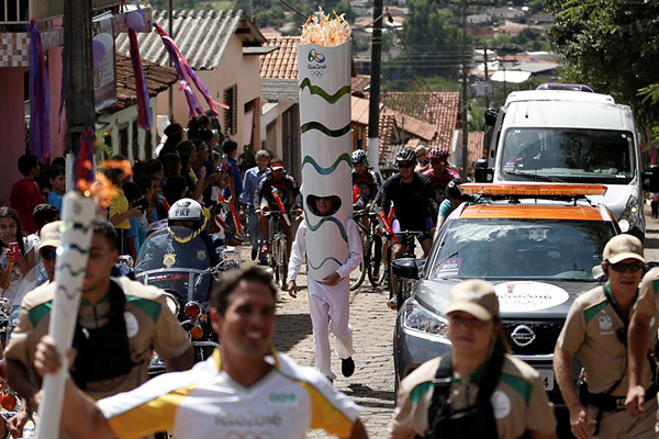 Rio 2016 torchbearers describe 'once-in-a-lifetime' thrill