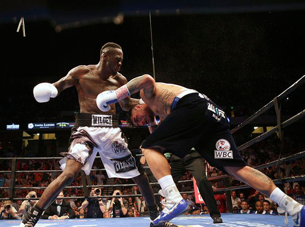 One-armed Deontay dominates