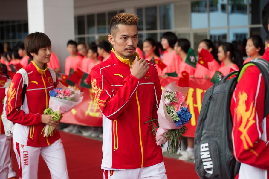 Chinese Olympic delegates arrive in Macao