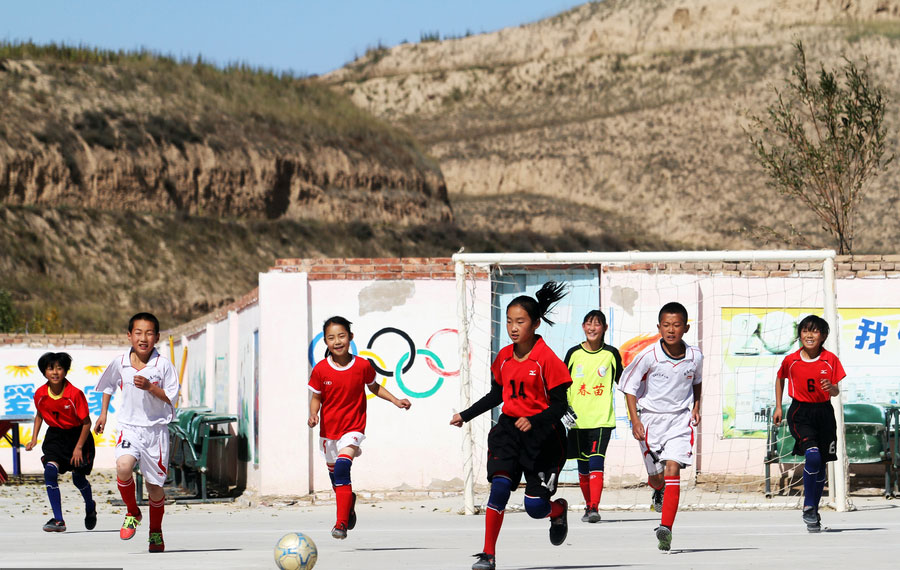 Kids from Gansu to get soccer training by Arsenal in UK