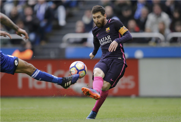 After win vs PSG, Barcelona loses Spanish league lead