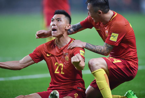 China edges South Korea 1-0 to keep World Cup hope alive