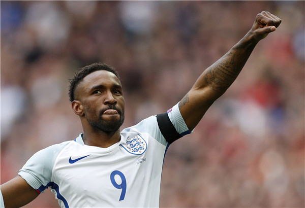 Defoe determined to continue his quest
