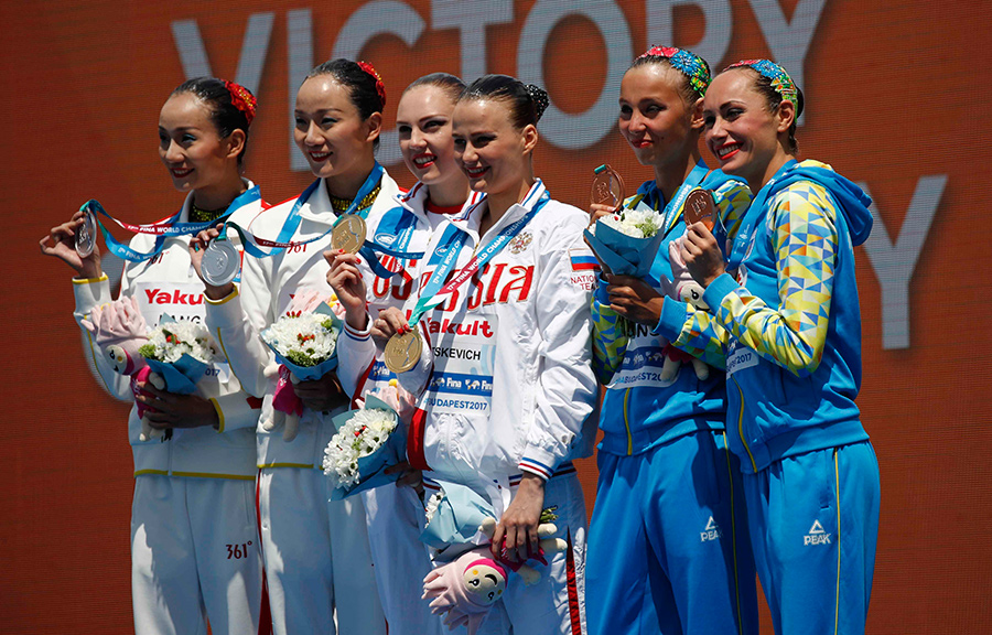 Chinese sisters duo finish second in Duet Technical at the FINA worlds