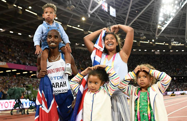 Farah wins 10,000m title, China's Su, Xie join Bolt in semis