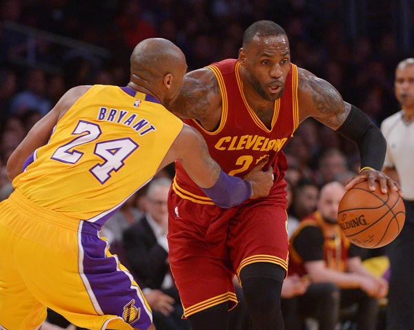 Kobe Bryant and 8/24: One player, two numbers and two Hall of Fame careers  with Lakers