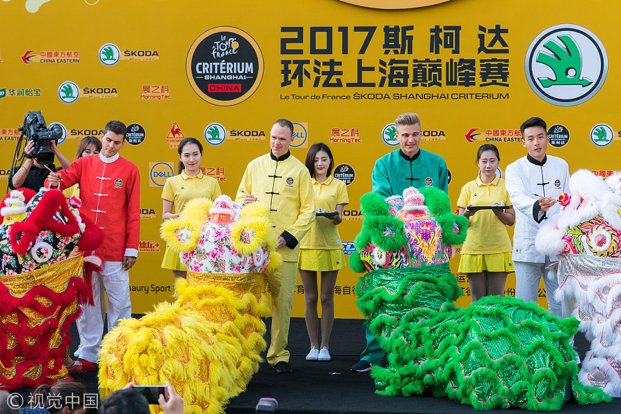 Froome conquers China, eyes 5th Tour de France title