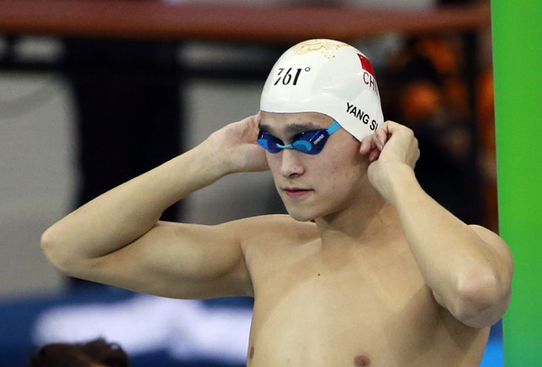 China's Sun Yang tests water in archrival Park Tae-hwan's pool