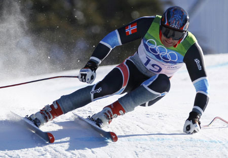 Svindal wins gold in men's super-G