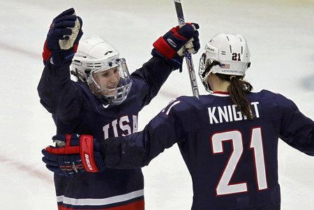 US women rout Sweden, reach Olympic hockey finals