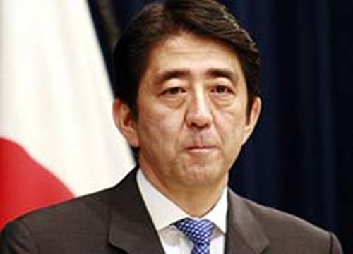 安倍回应中国军舰赴钓鱼岛:日本将全天候巡航