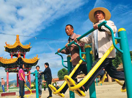 Life improving in Laojing village, yet past draws tourists