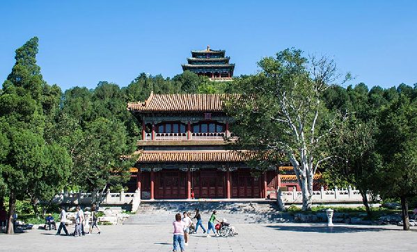 Top 10 destinations for Chinese travelers