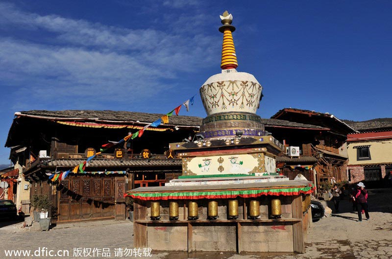 Dukezong Ancient Town begins recovery