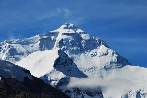 Nepal will try to ease congestion on Mount Qomolangma