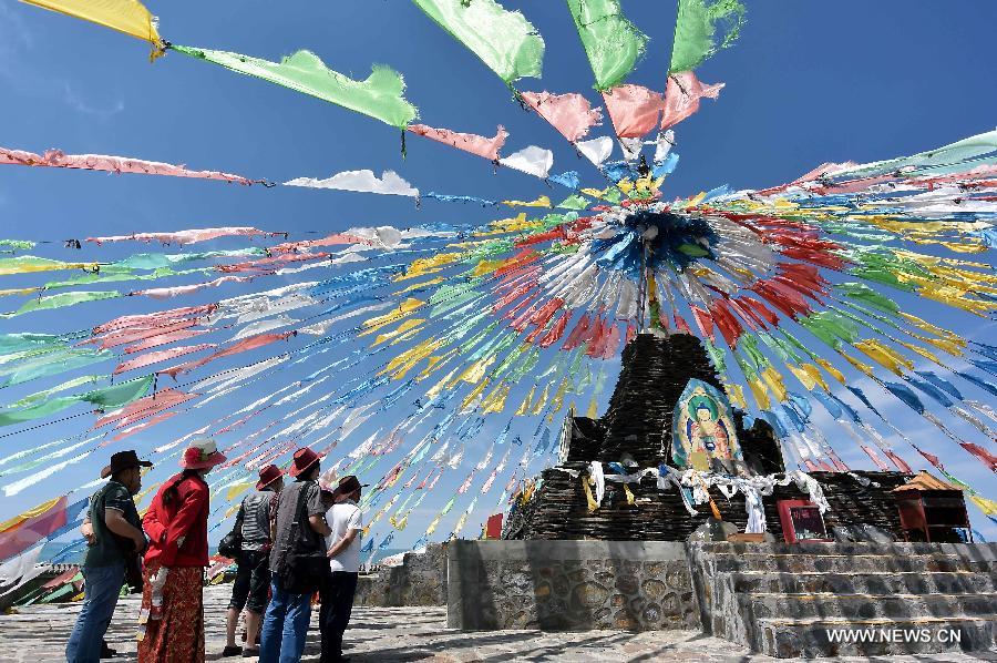 Qinghai embraces golden travel season