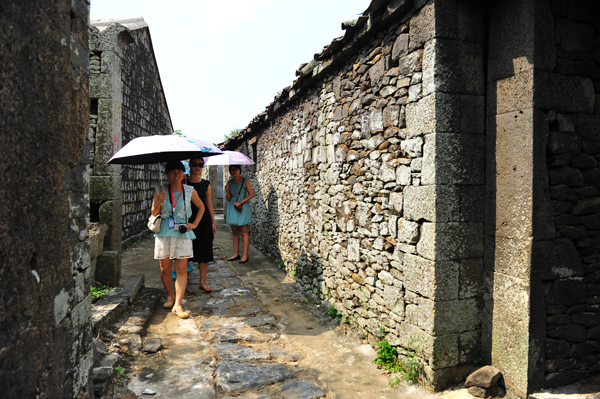 A visit to longevity village in Hainan