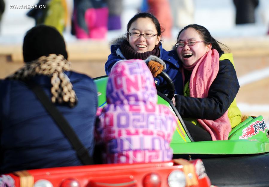 People celebrate New Year on frozen river