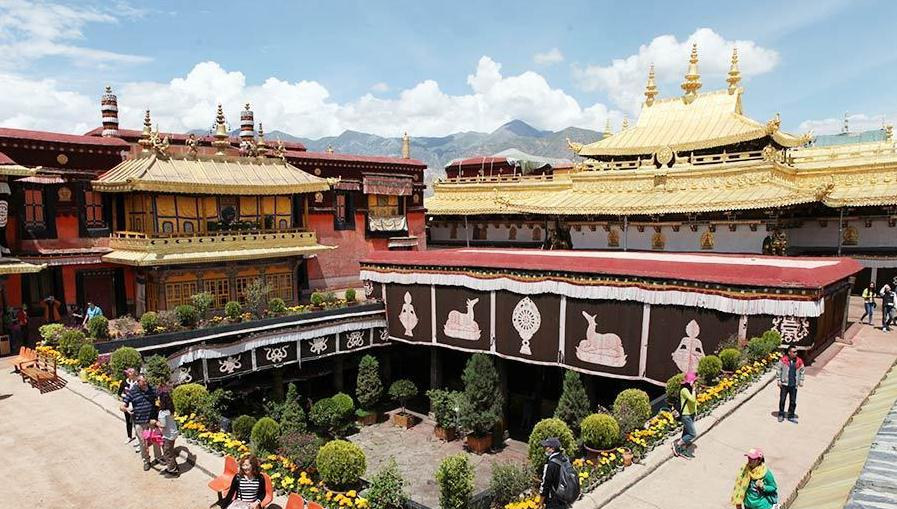 Historic ensemble of the Potala Palace, Lhasa